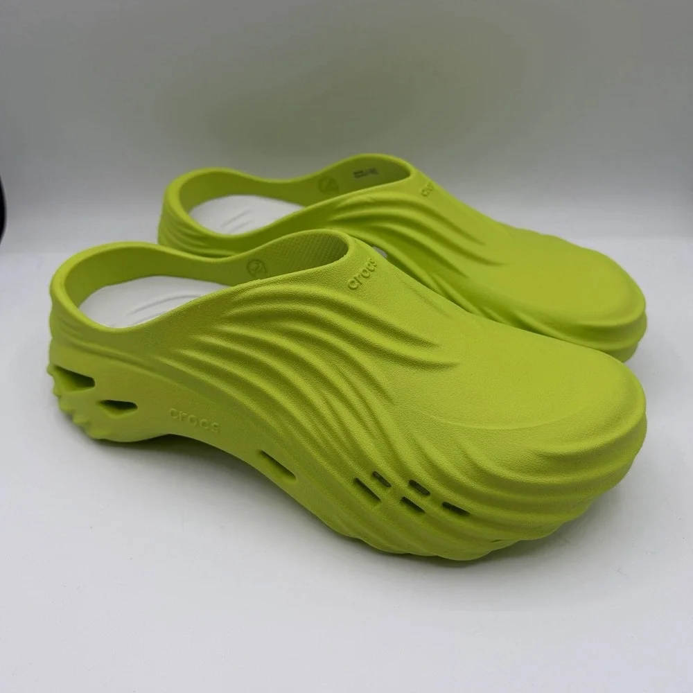 Crocs Echo Wave Clogs‎ Mens 9 Womens 11 Lime Green Slip On Shoes Slippers